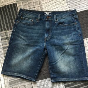 Signature LEVI STRAUSS Denim Shorts